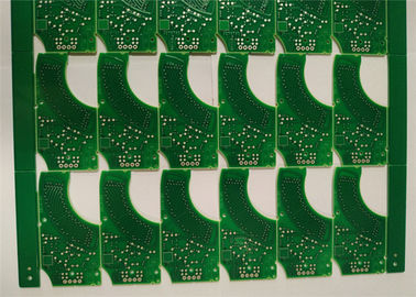 Un bon prix. 4 couches de FR4 du soldermask HASL/ENIG GPS de panneau des véhicules à moteur extérieur vert matériel de carte PCB en ligne