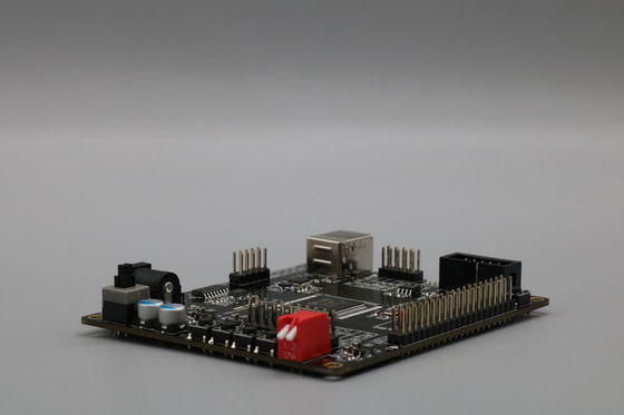 Un bon prix. Tableau de commande intelligent de carte PCB d'Assemblée électronique de conseil avec le matériel FR4 en ligne