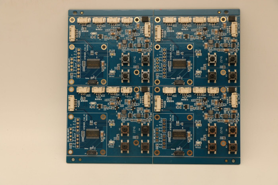 Un bon prix. Services de fabrication électronique d'assemblage de circuits imprimés à montage en surface SMT DIP en ligne
