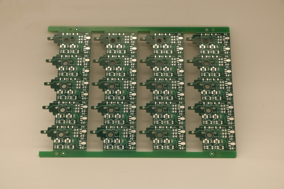 Un bon prix. FR4 4Layer 1.6mm cuivre 1OZ PCBA soldeur vert SMT carte de circuit imprimé électronique en ligne