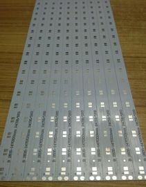 Un bon prix. 1.6mm 1OZ HASL SI LA LED en aluminium électronique le service d'Assemblée de carte PCB de SMT de carte en ligne