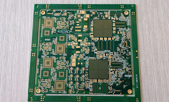 Un bon prix. FR4 couche multiple soldermask vert immersion or carte de circuit imprimé de haute précision PCB carte de circuit imprimé multicouche en ligne